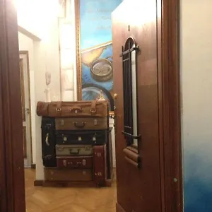 Bauhaus Hostal