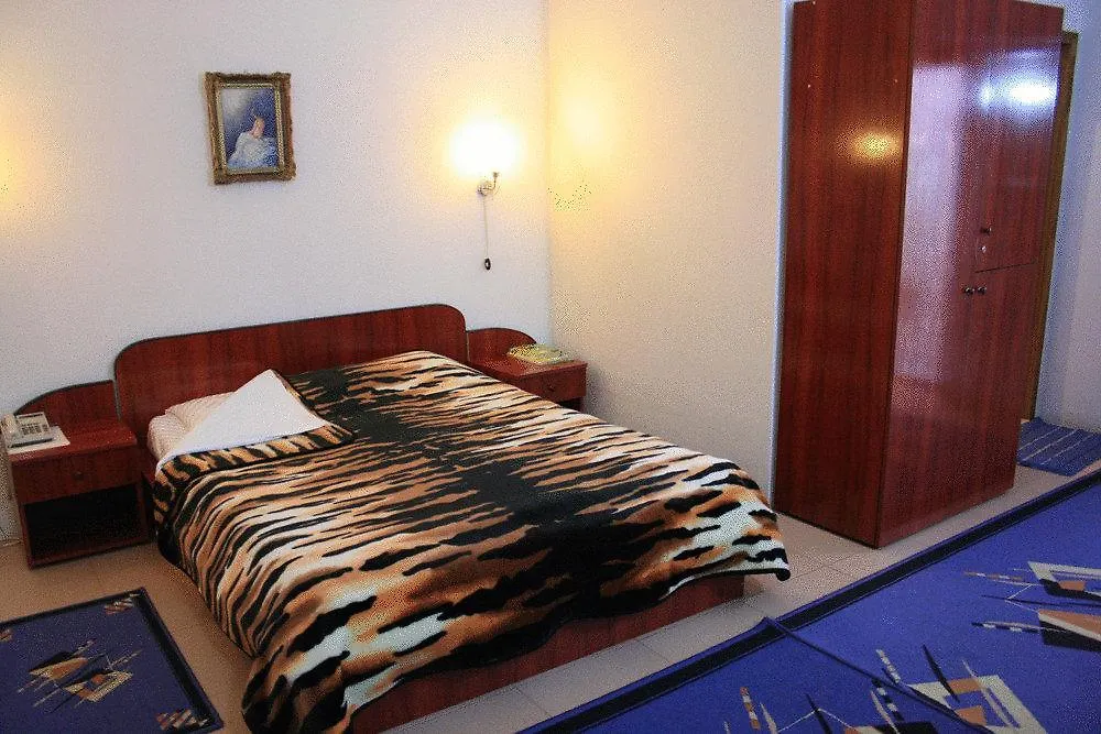 Hostel Miorita بوخارست رومانيا