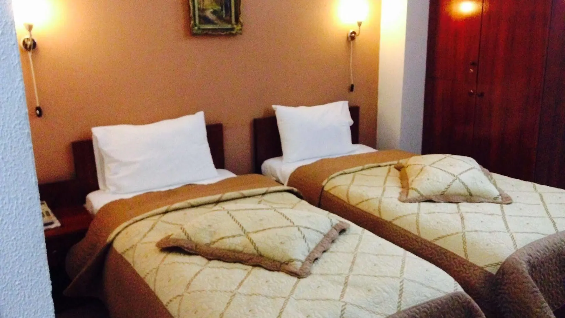 Hostel Miorita Bucharest